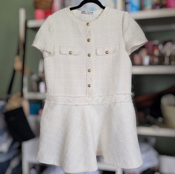 Zara Cream Textured Garment with Gold Accent - Picture 2 of 10